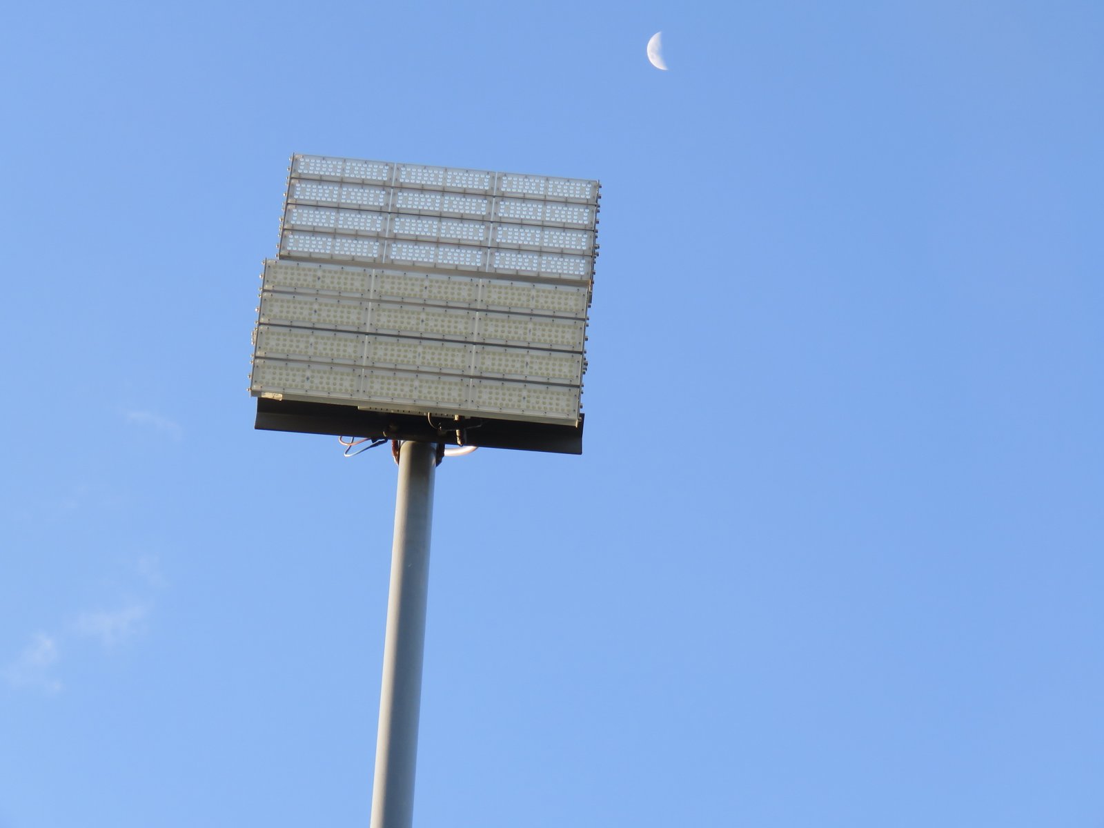 Foto de obra: Modernización de Iluminación en Estadios: Soluciones LED para Clubes de Chajarí