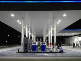 Foto de obra: YPF Concepción del Uruguay: Iluminación Integral para Estación de Servicio y Estacionamiento de Camiones